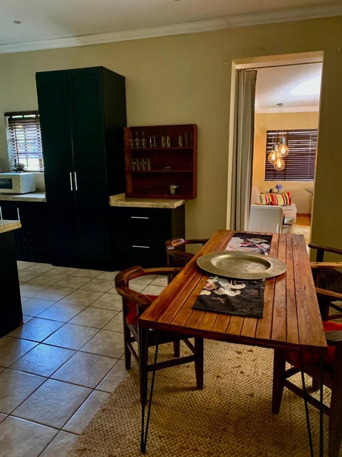Douglas Villas Tzaneen Esterno foto